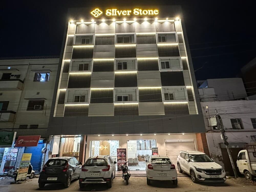 Hotel Silver Stone