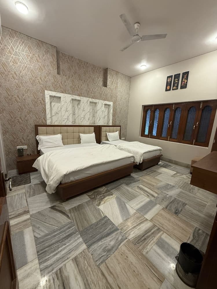 Char Dham Palace