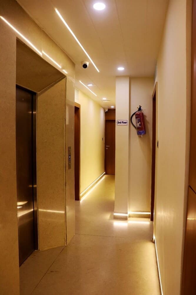 Hotel Sadashiv