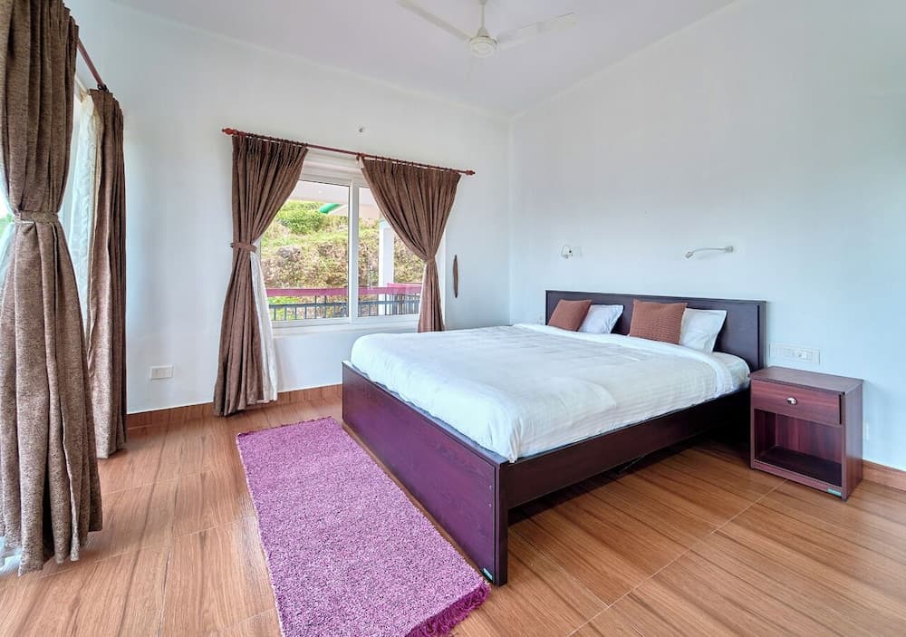 Priyas Villa Vagamon by VOYE HOMES