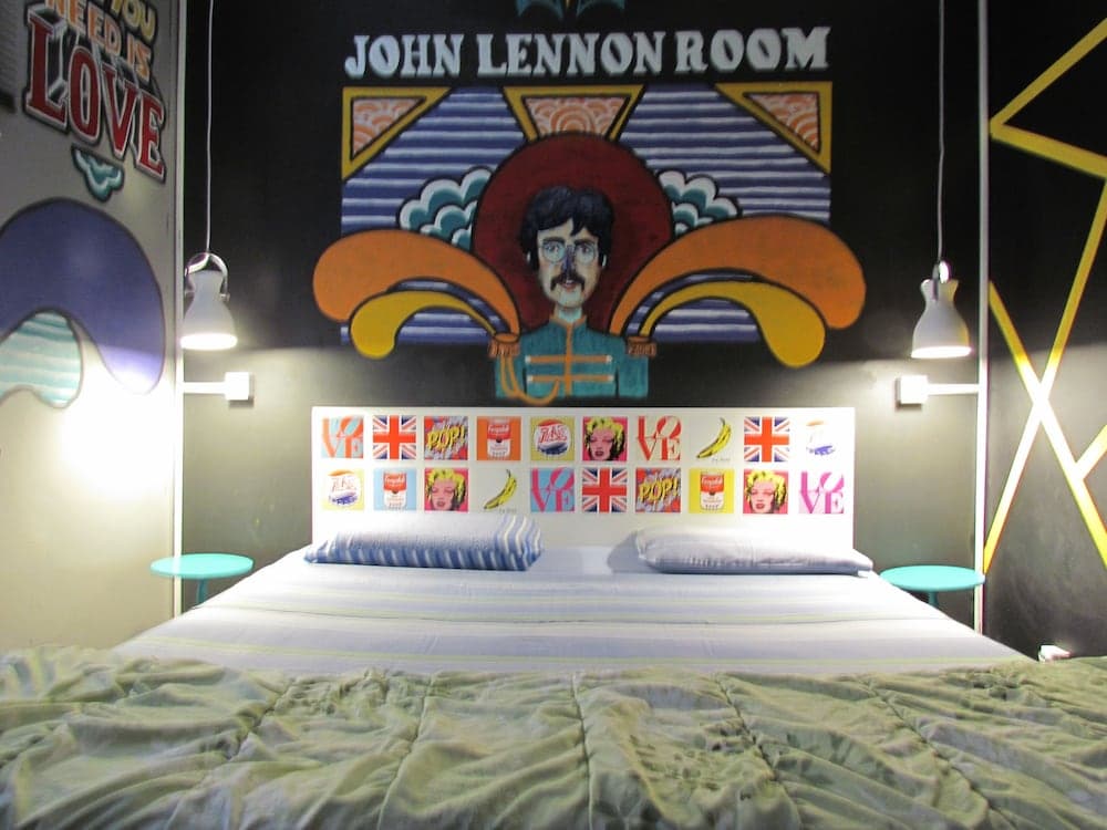 Vila Rock Hostel