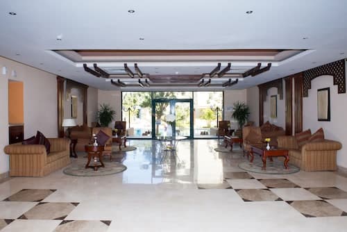 Swiss Inn Plaza