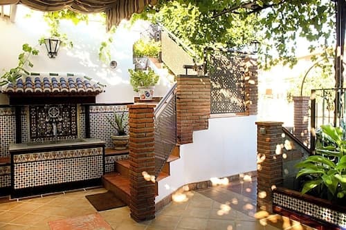 Apartamentos Turísticos Cullar Vega