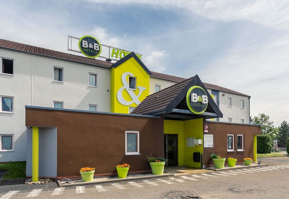 B&B HOTEL Strasbourg Nord Artisans