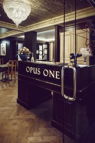 Boutique Hotel Opus One