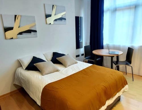 Holidays2Malaga City Center Apartments