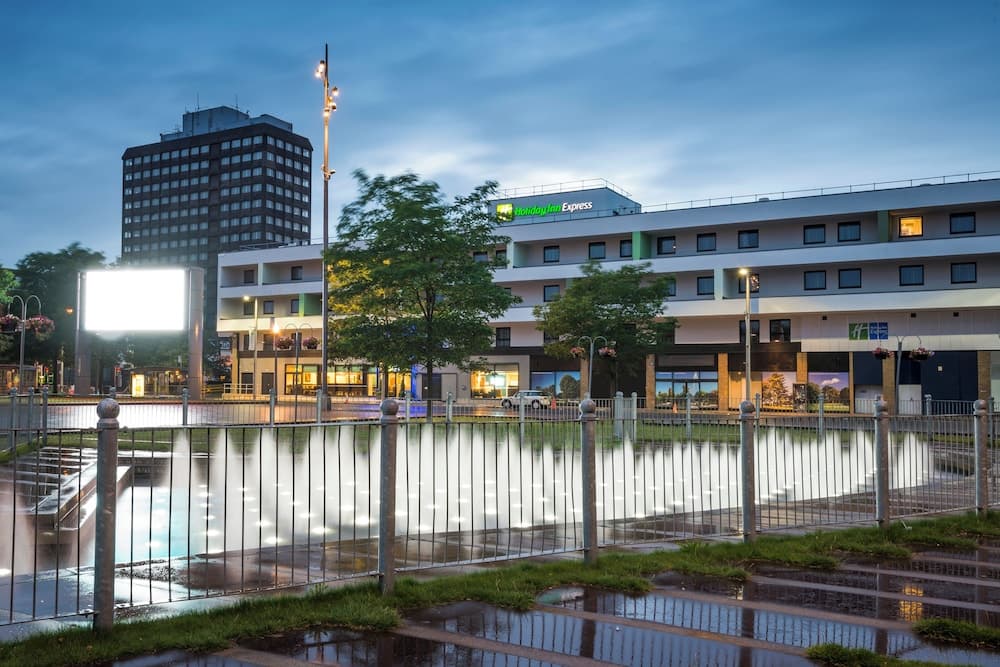 Holiday Inn Express Middlesbrough - Centre Square by IHG
