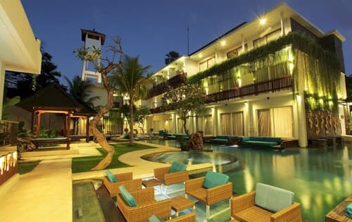 Aquarius Star Hotel