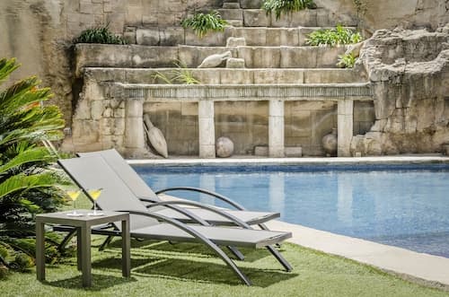 Dorma Cunit Suites & SPA