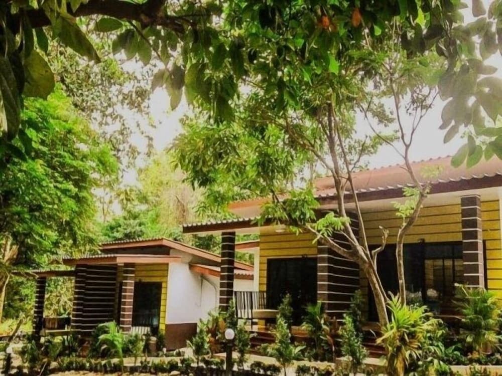 Lipe Sunset Forest Resort