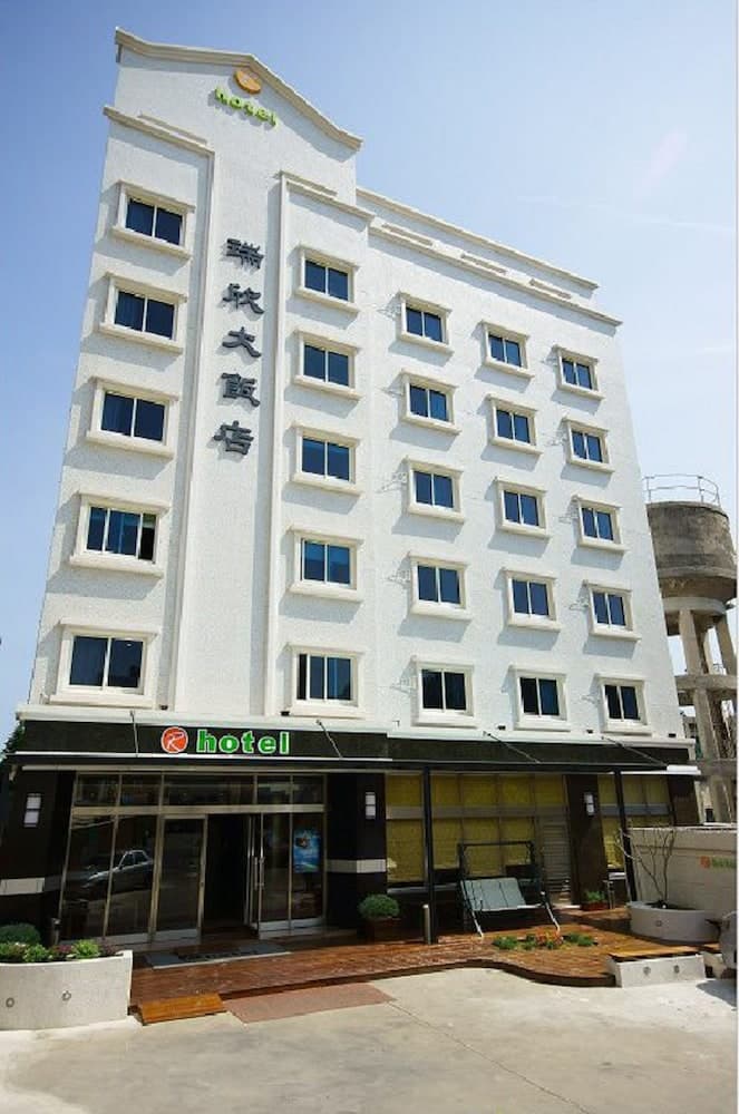 Penghu Royal