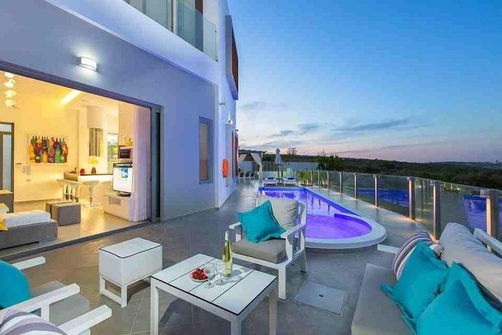 Cretan Residence Mediterranean Luxury Private Villas