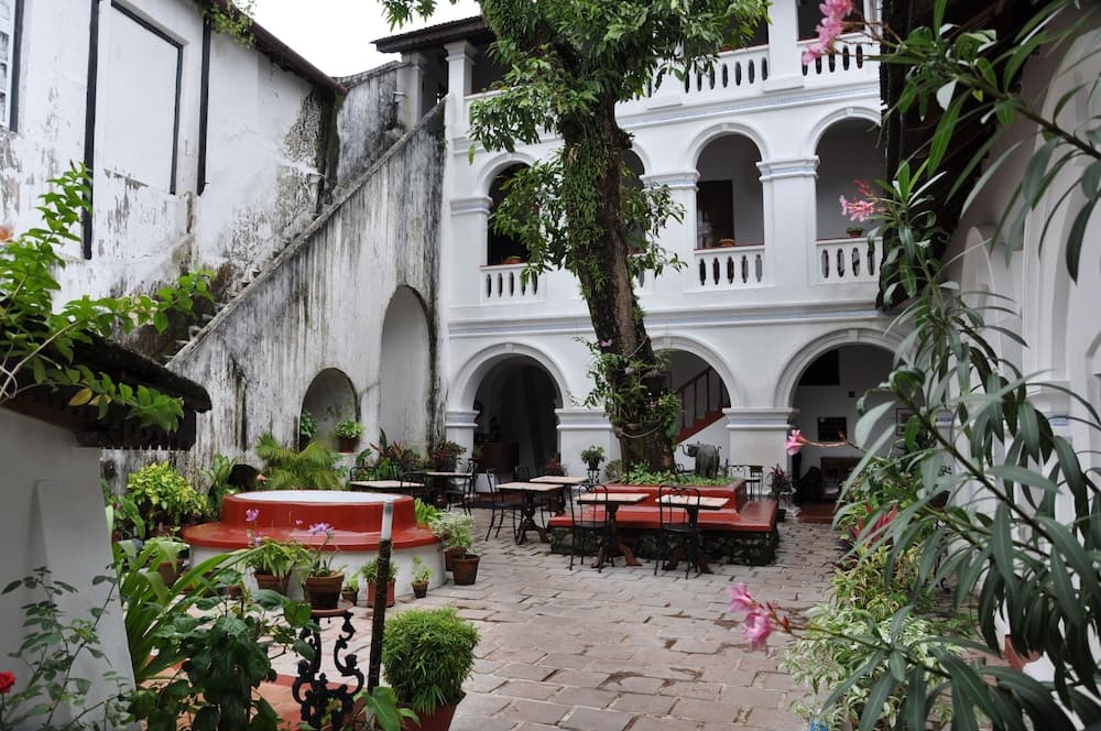 The Old Courtyard Hotel