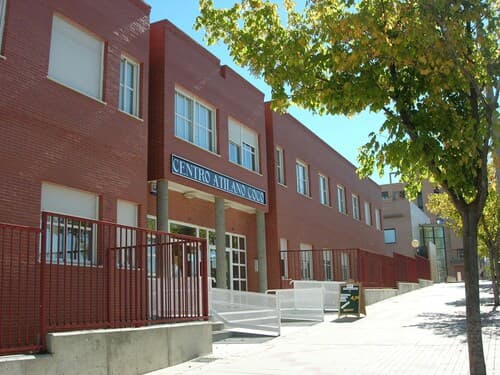 Residencia universitaria Atilano Coco
