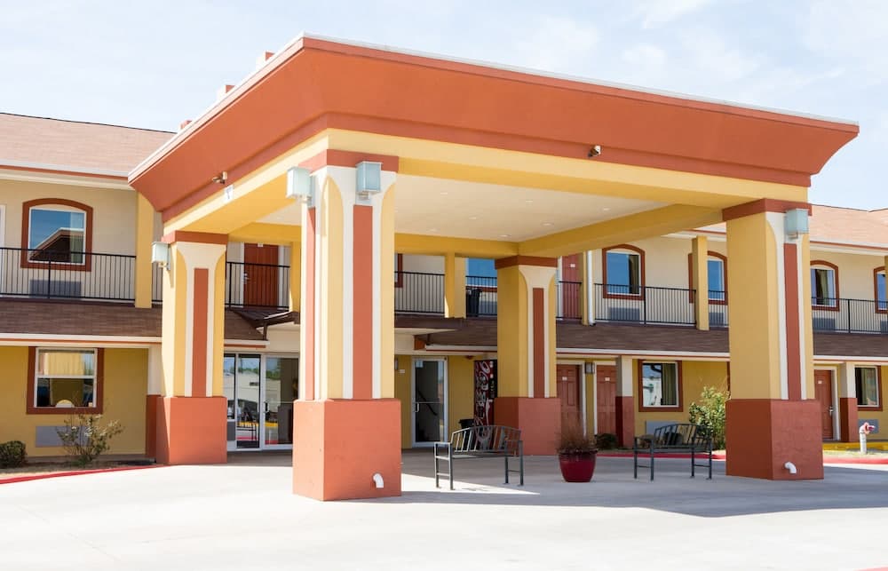 Sands Inn & Kitchen Suites