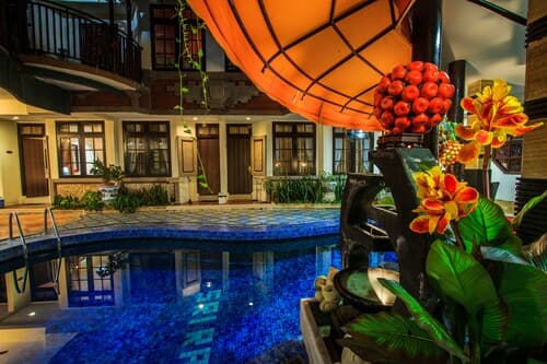 Sri Ratu Hotel