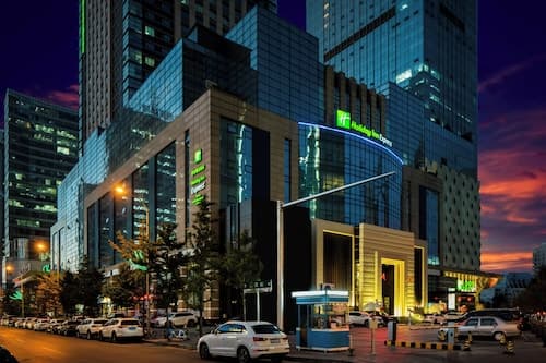 Holiday Inn Express Shenyang North Station by IHG