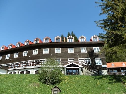 Hotel pod Sokolím