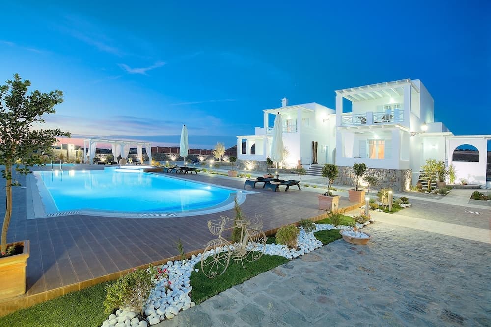 Miland Suites
