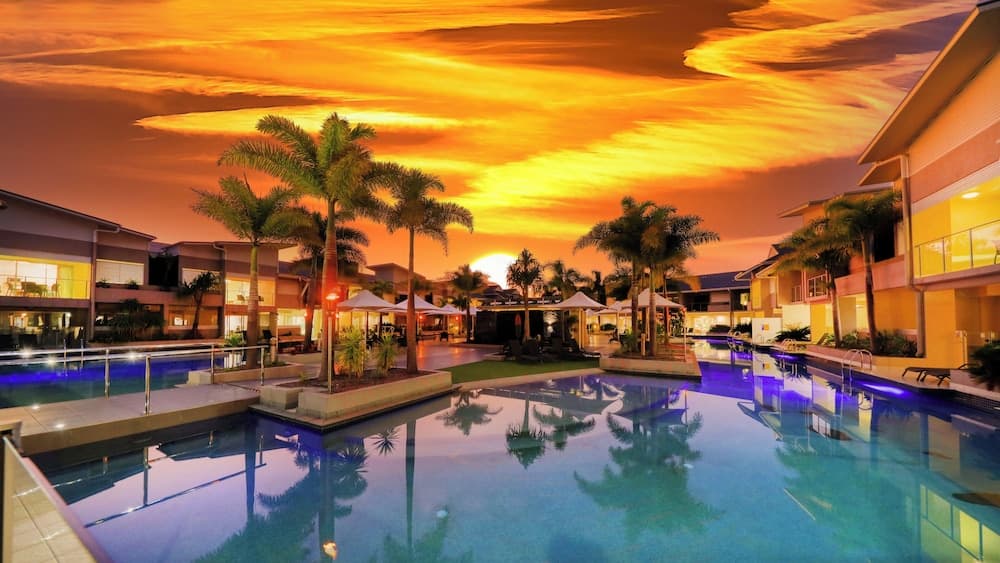 1770 Lagoons Central Apartment Resort