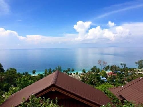 Haad Yao Over Bay Resort