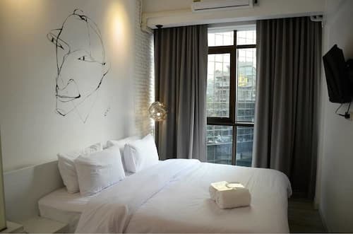 3Howw Hostel at Sukhumvit 21