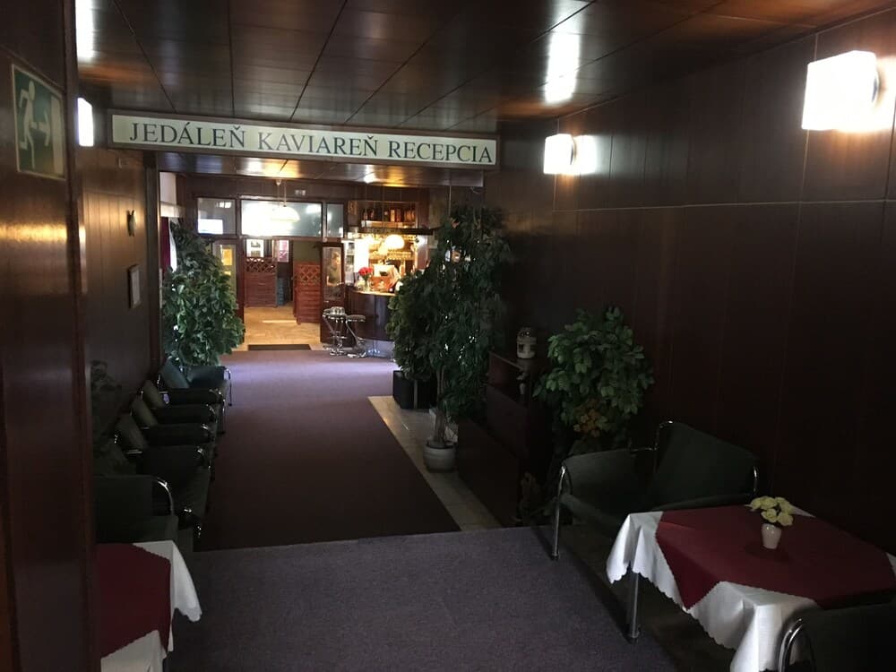 Lobi dinlenme salonu