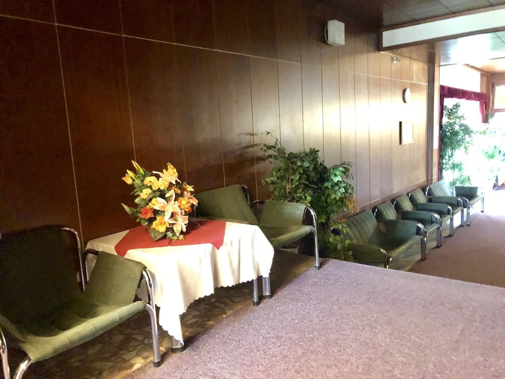 Lobi dinlenme salonu