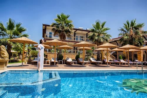 Greek Pride Ηotel and Apartments