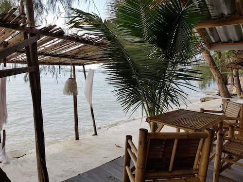 Haad Chao Phao Resort