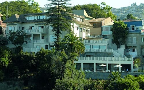 Casa Higueras