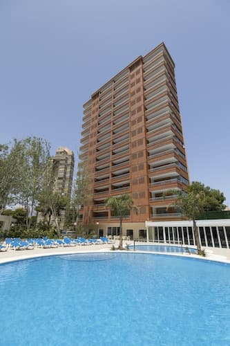 Aparthotel BCL Levante Lux