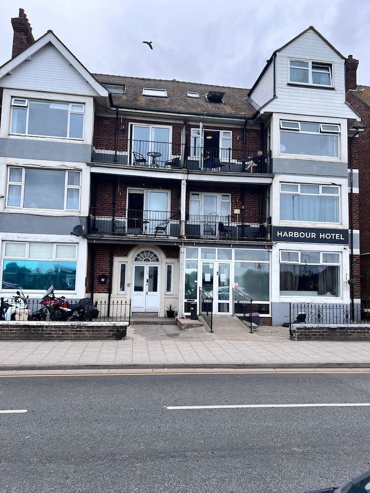 Harbour Hotel