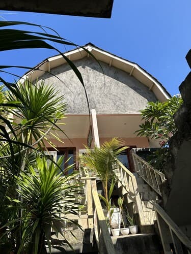 Jamess Bungalow