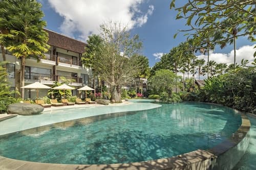 Sanctoo Suites and Villas