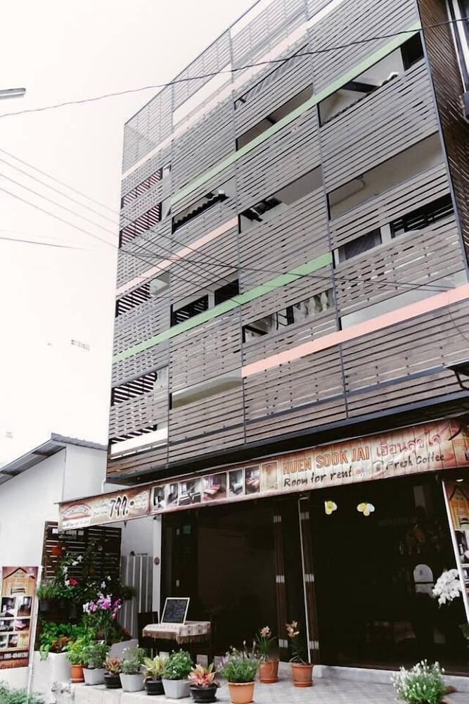 Huen Sookjai House
