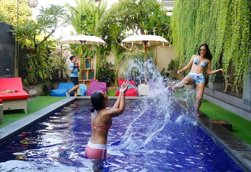 Vansari Hotel