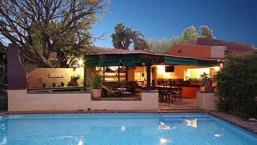 Uxolo Guesthouse