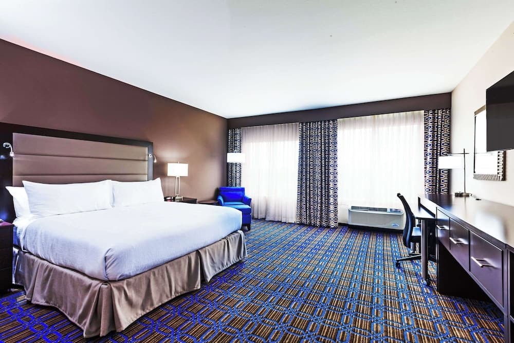 Clarion Hotel The Colony - Plano West
