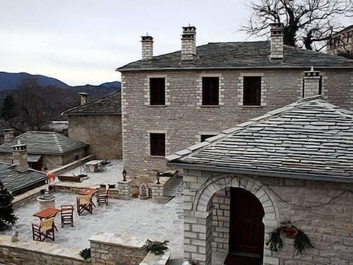 Nikolas Guesthouse