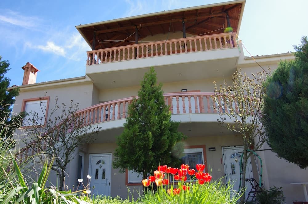 Villa Platythea