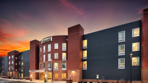 Staybridge Suites Marquette by IHG