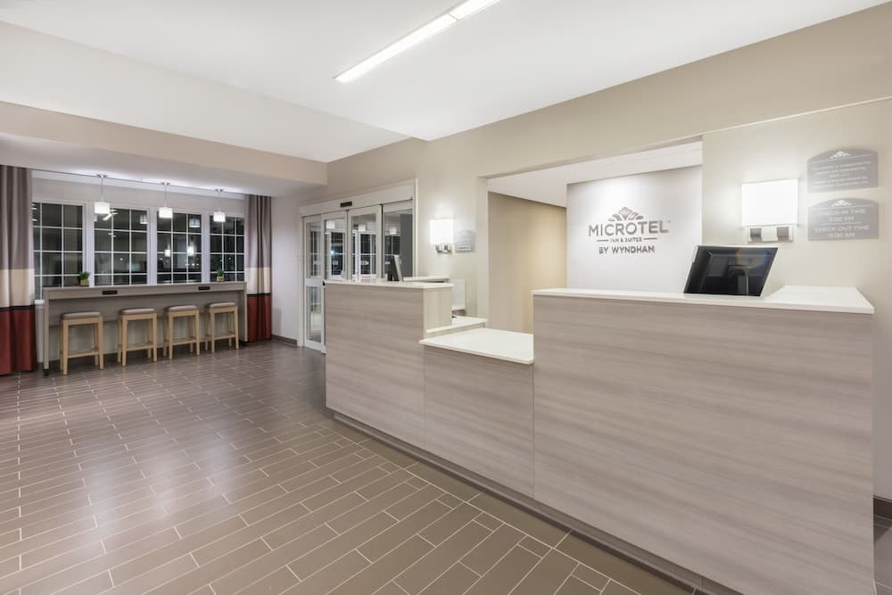 Microtel Inn & Suites By Wyndham Perry