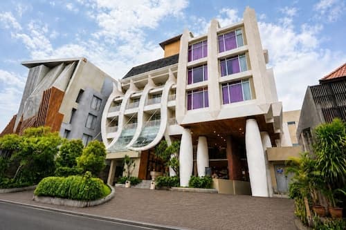 Bedrock Hotel