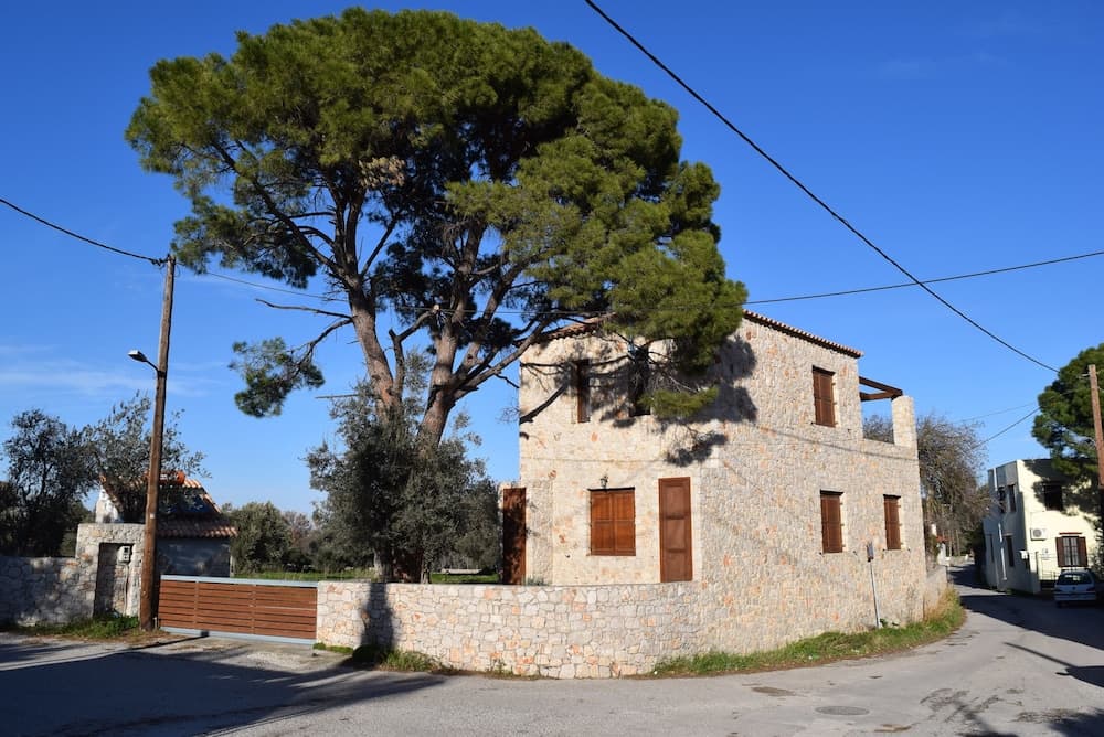 Pyrgos Luxury Country Home