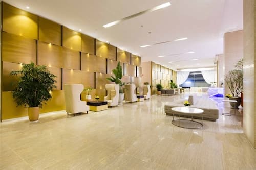 Diamond Bay Hotel
