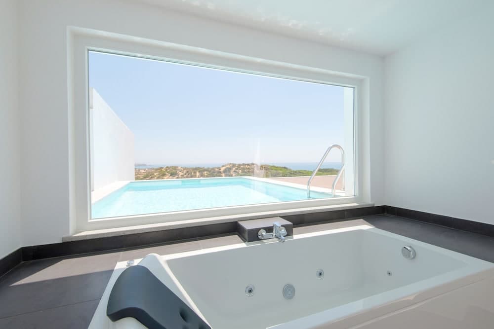 MIMI - Milfontes Miami Penthouse with rooftop infinity pool - Duna Parque Group