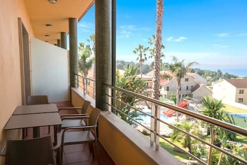 Aparthotel Atlántico Resort