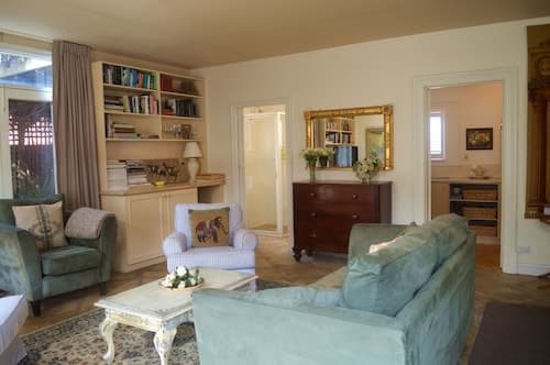 Athelney Cottage