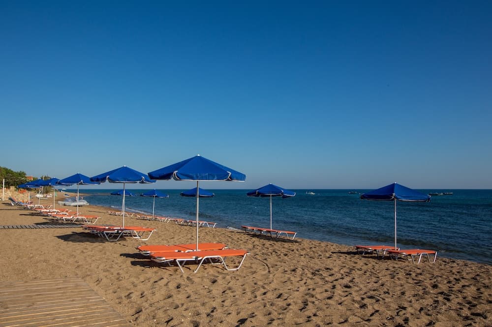 Ionion Beach Apartment Hotel